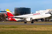 Iberia Airbus A320-214 (EC-MDK) at  Hamburg - Fuhlsbuettel (Helmut Schmidt), Germany
