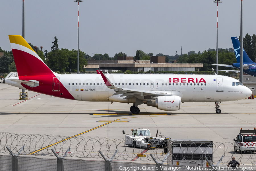 Iberia Airbus A320-214 (EC-MDK) | Photo 97465