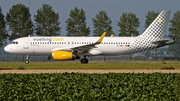 Vueling Airbus A320-232 (EC-MDZ) at  Amsterdam - Schiphol, Netherlands