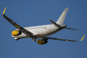 Vueling Airbus A320-232 (EC-MDZ) at  Amsterdam - Schiphol, Netherlands