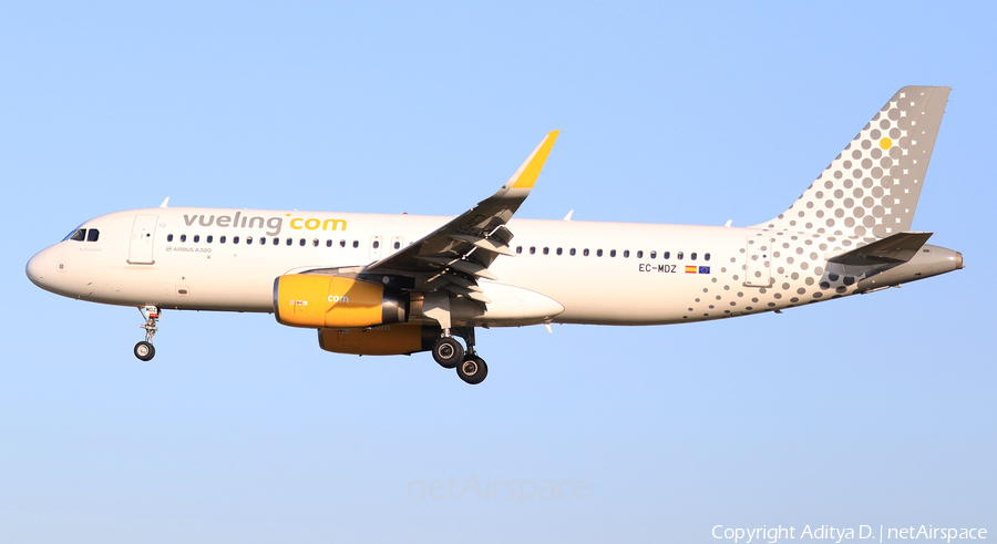 Vueling Airbus A320-232 (EC-MDZ) | Photo 359521