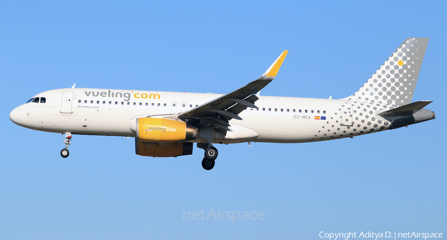 Vueling Airbus A320-232 (EC-MEA) | Photo 363498