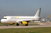 Vueling Airbus A320-232 (EC-MEA) at  Manchester - International (Ringway), United Kingdom