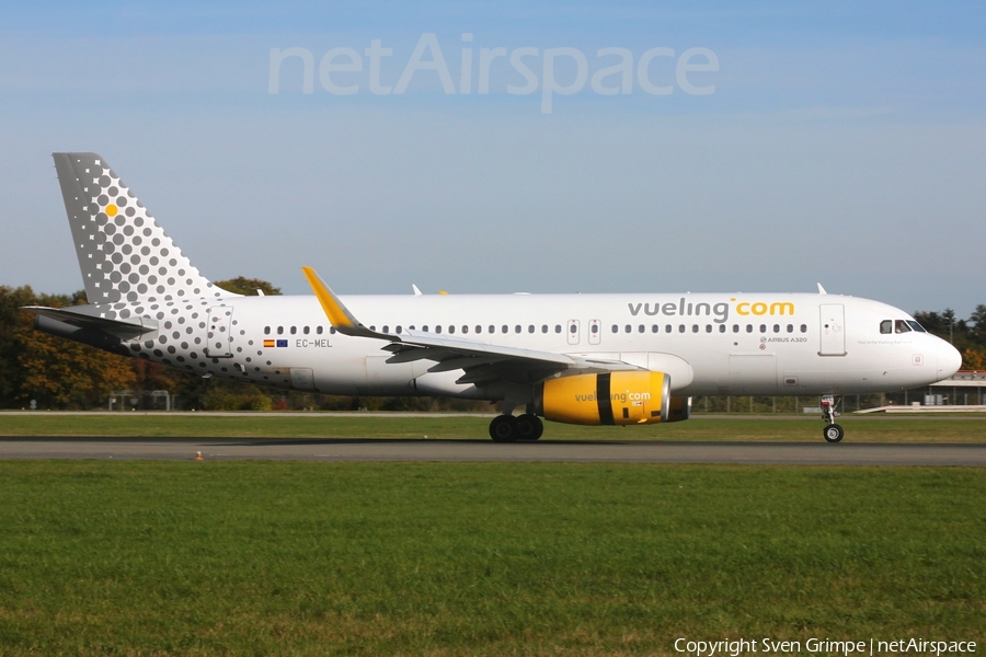 Vueling Airbus A320-232 (EC-MEL) | Photo 535881