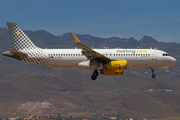 Vueling Airbus A320-232 (EC-MEL) at  Gran Canaria, Spain