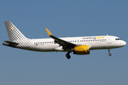 Vueling Airbus A320-232 (EC-MEQ) at  Amsterdam - Schiphol, Netherlands