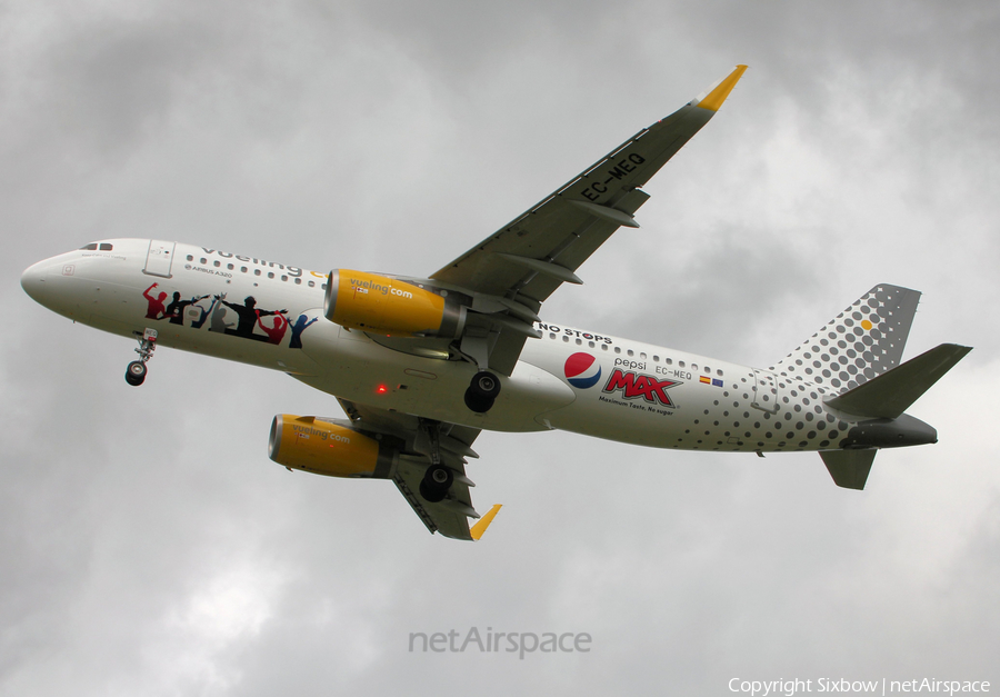 Vueling Airbus A320-232 (EC-MEQ) | Photo 252808