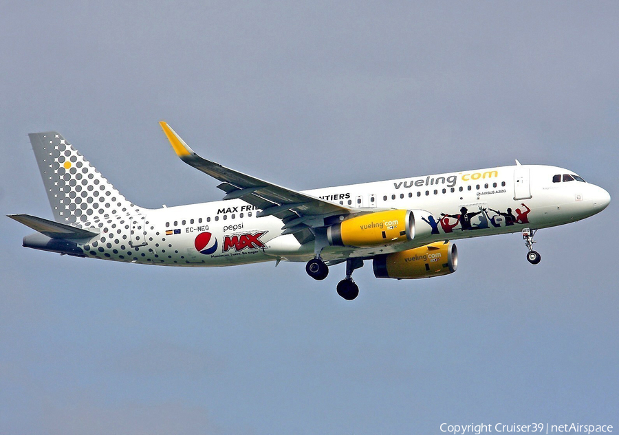 Vueling Airbus A320-232 (EC-MEQ) | Photo 134957