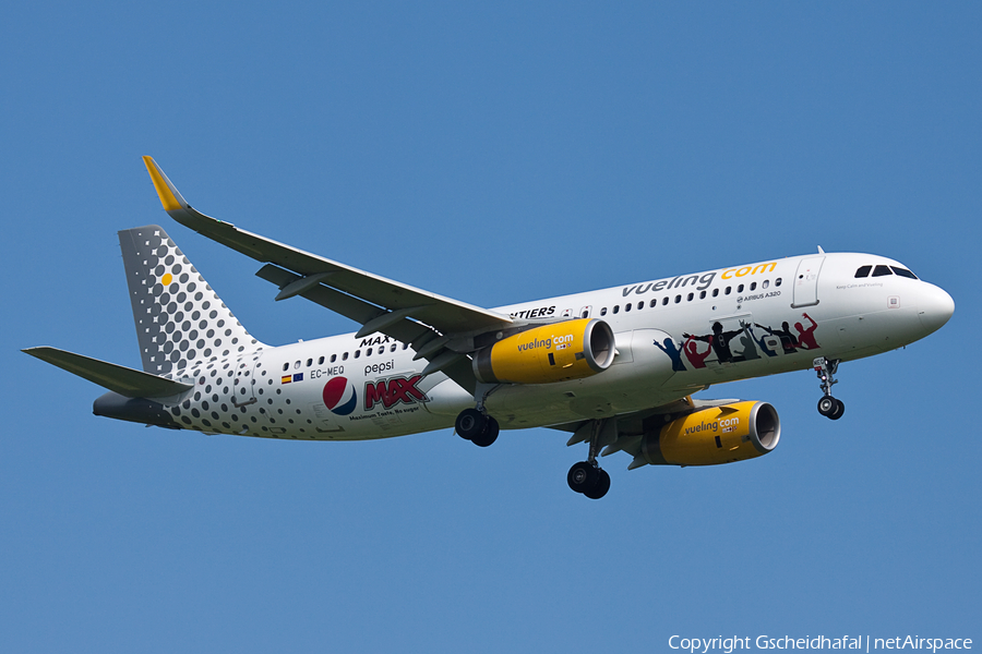 Vueling Airbus A320-232 (EC-MEQ) | Photo 79836