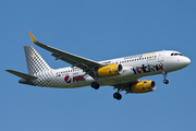 Vueling Airbus A320-232 (EC-MEQ) at  Munich, Germany