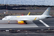 Vueling Airbus A320-232 (EC-MEQ) at  La Palma (Santa Cruz de La Palma), Spain