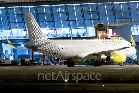 Vueling Airbus A320-232 (EC-MEQ) at  Tenerife Norte - Los Rodeos, Spain