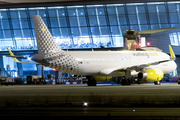 Vueling Airbus A320-232 (EC-MEQ) at  Tenerife Norte - Los Rodeos, Spain