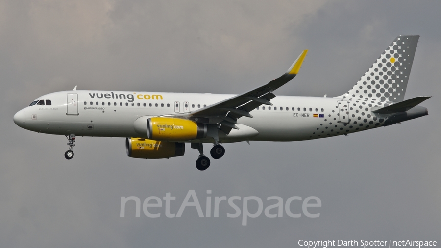 Vueling Airbus A320-232 (EC-MER) | Photo 229040