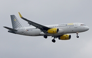 Vueling Airbus A320-232 (EC-MER) at  Hamburg - Fuhlsbuettel (Helmut Schmidt), Germany