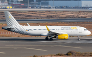 Vueling Airbus A320-214 (EC-MES) at  Gran Canaria, Spain