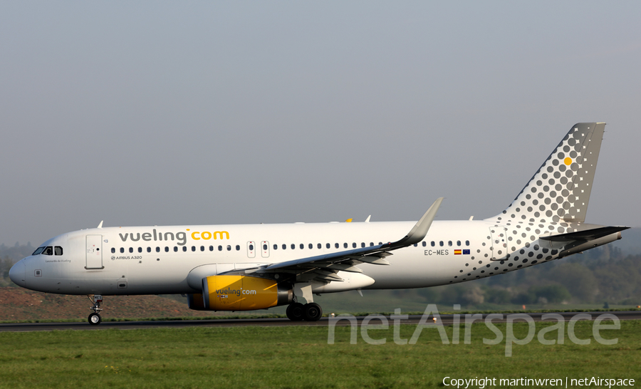 Vueling Airbus A320-214 (EC-MES) | Photo 239855