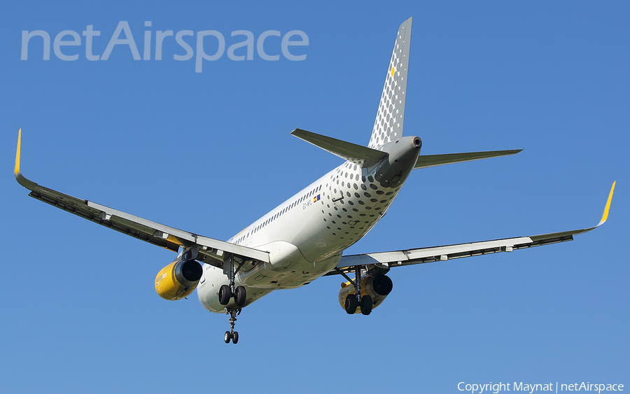 Vueling Airbus A320-232 (EC-MFL) | Photo 295569