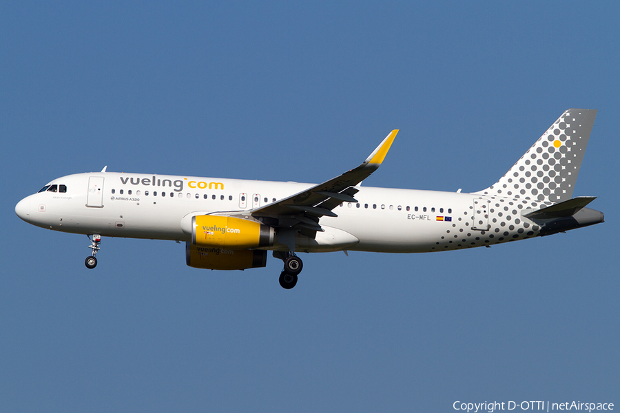 Vueling Airbus A320-232 (EC-MFL) | Photo 507906