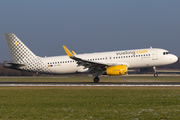 Vueling Airbus A320-232 (EC-MFL) at  Hamburg - Fuhlsbuettel (Helmut Schmidt), Germany