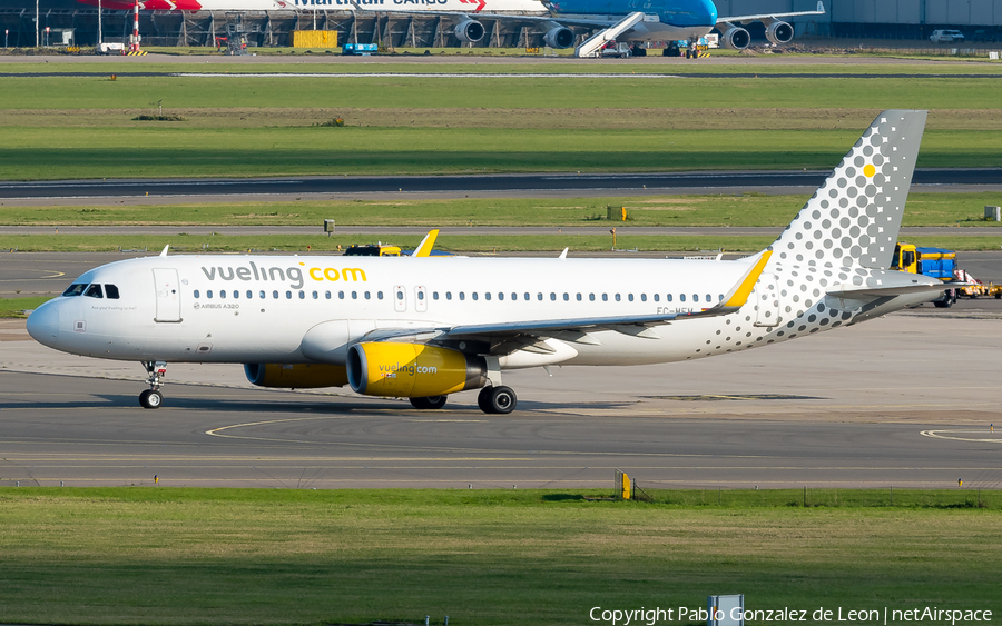 Vueling Airbus A320-232 (EC-MFM) | Photo 350592