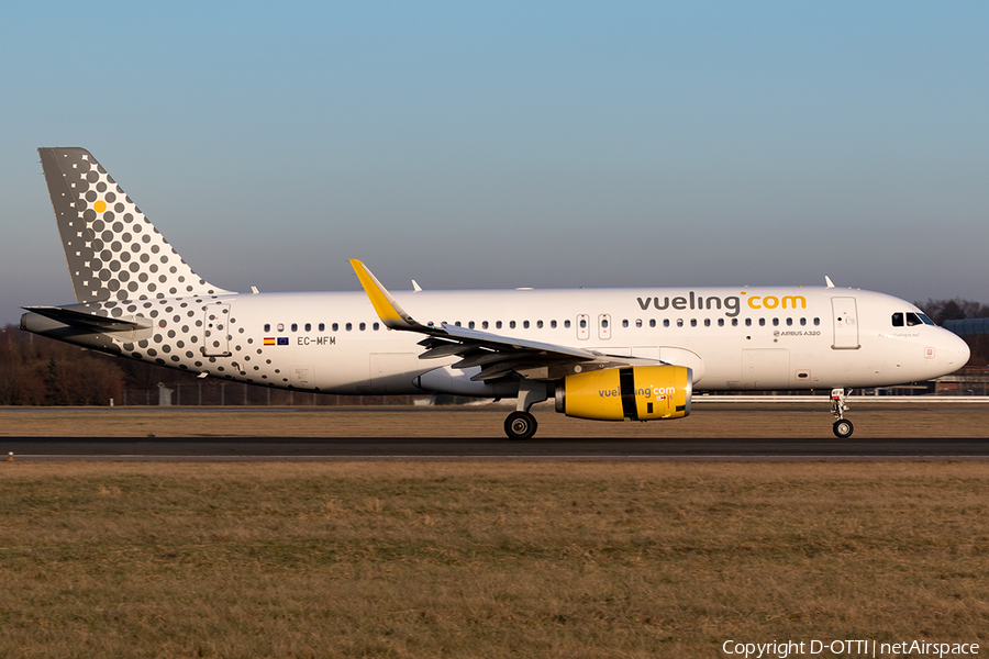 Vueling Airbus A320-232 (EC-MFM) | Photo 142248