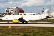 Vueling Airbus A320-232 (EC-MFM) at  Luqa - Malta International, Malta