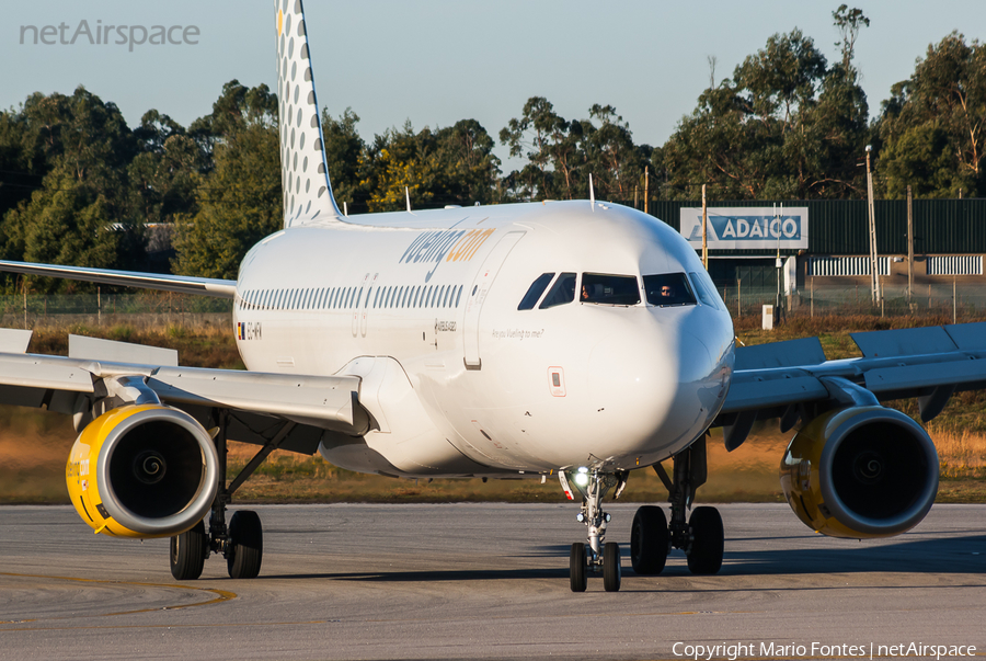 Vueling Airbus A320-232 (EC-MFM) | Photo 139490