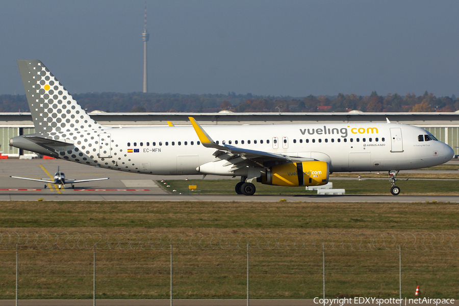 Vueling Airbus A320-232 (EC-MFN) | Photo 379932
