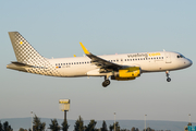 Vueling Airbus A320-232 (EC-MFN) at  Sevilla - San Pablo, Spain