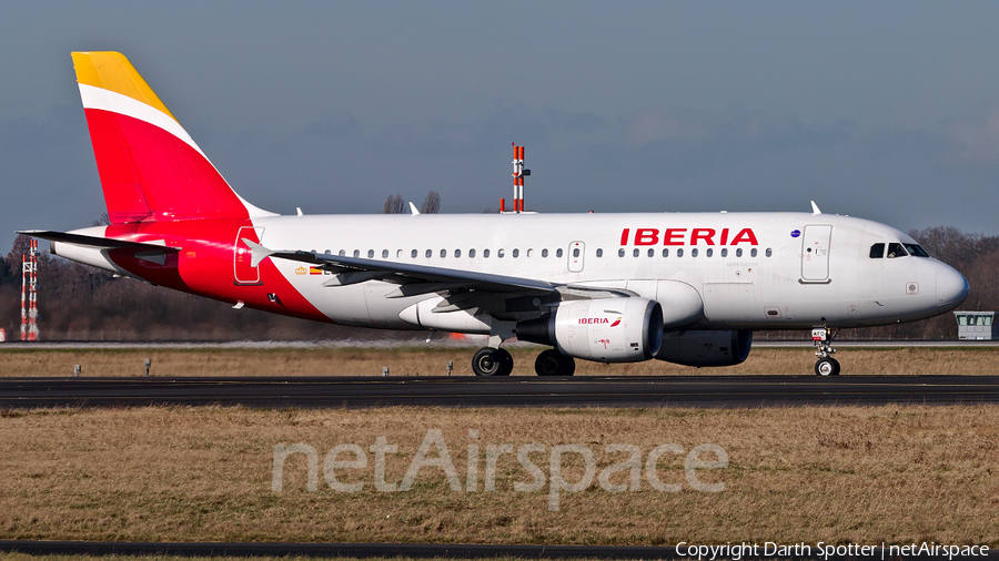 Iberia Airbus A319-111 (EC-MFO) | Photo 240702