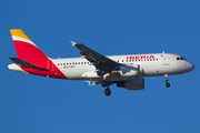 Iberia Airbus A319-111 (EC-MFO) at  Madrid - Barajas, Spain