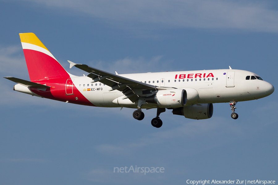 Iberia Airbus A319-111 (EC-MFO) | Photo 420259