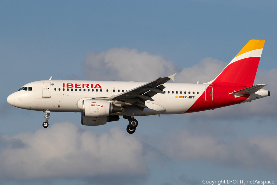 Iberia Airbus A319-111 (EC-MFP) | Photo 318798