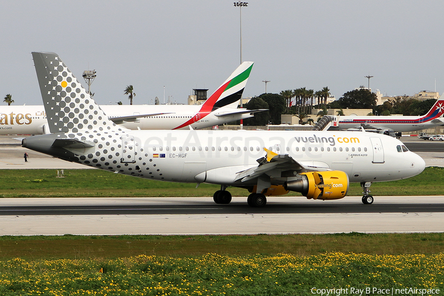 Vueling Airbus A319-112 (EC-MGF) | Photo 150136