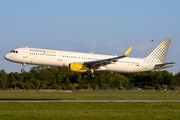 Vueling Airbus A321-231 (EC-MGY) at  Hamburg - Fuhlsbuettel (Helmut Schmidt), Germany