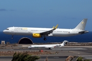 Vueling Airbus A321-231 (EC-MGY) at  Gran Canaria, Spain