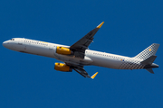 Vueling Airbus A321-231 (EC-MGY) at  Gran Canaria, Spain