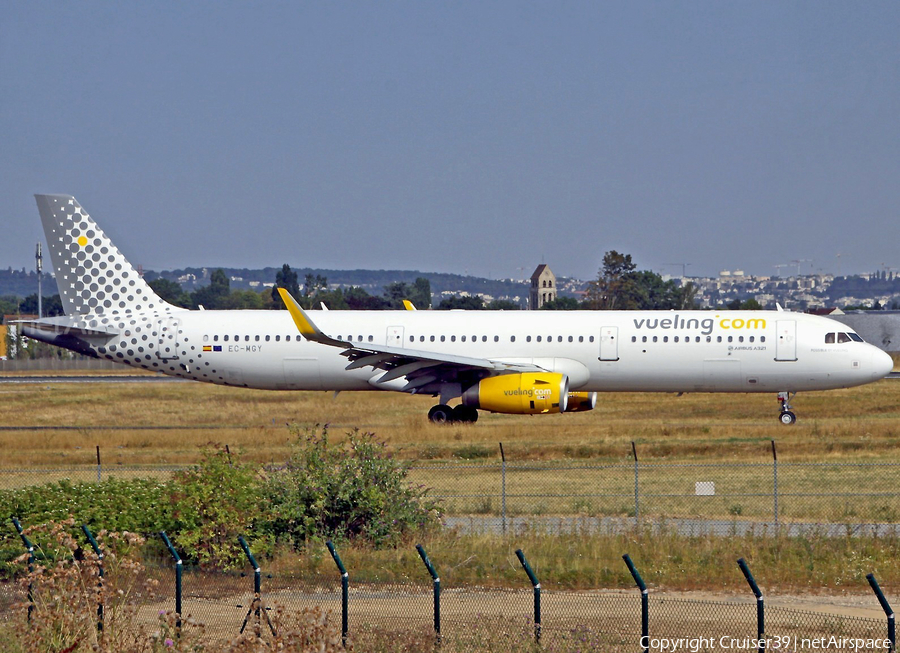 Vueling Airbus A321-231 (EC-MGY) | Photo 375170