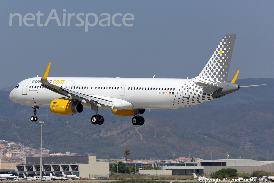 Vueling Airbus A321-231 (EC-MGZ) | Photo 160454