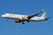 Vueling Airbus A321-231 (EC-MGZ) at  London - Gatwick, United Kingdom