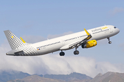 Vueling Airbus A321-231 (EC-MGZ) at  Tenerife Norte - Los Rodeos, Spain