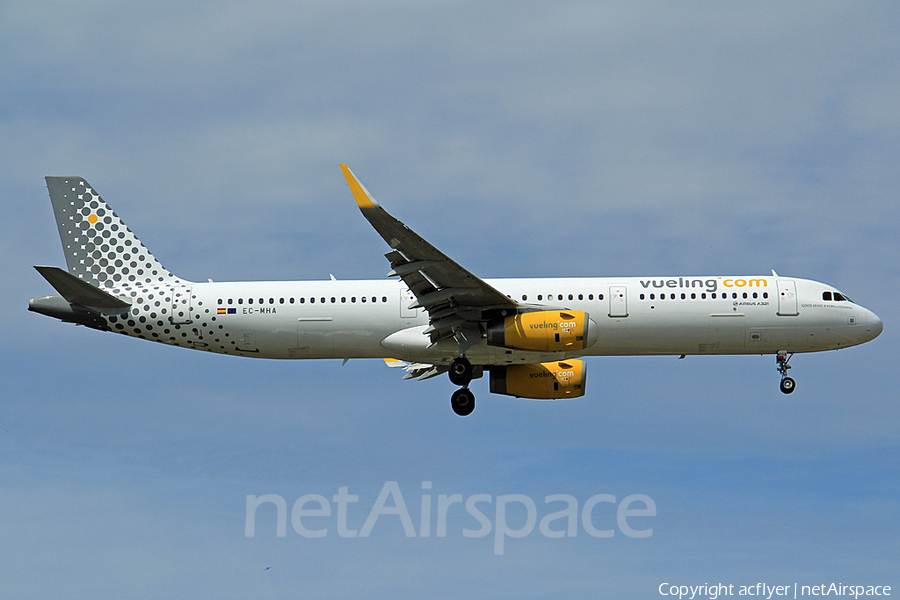 Vueling Airbus A321-231 (EC-MHA) | Photo 176829