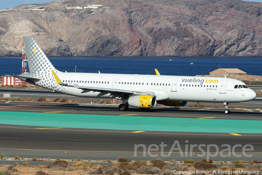 Vueling Airbus A321-231 (EC-MHA) | Photo 623550