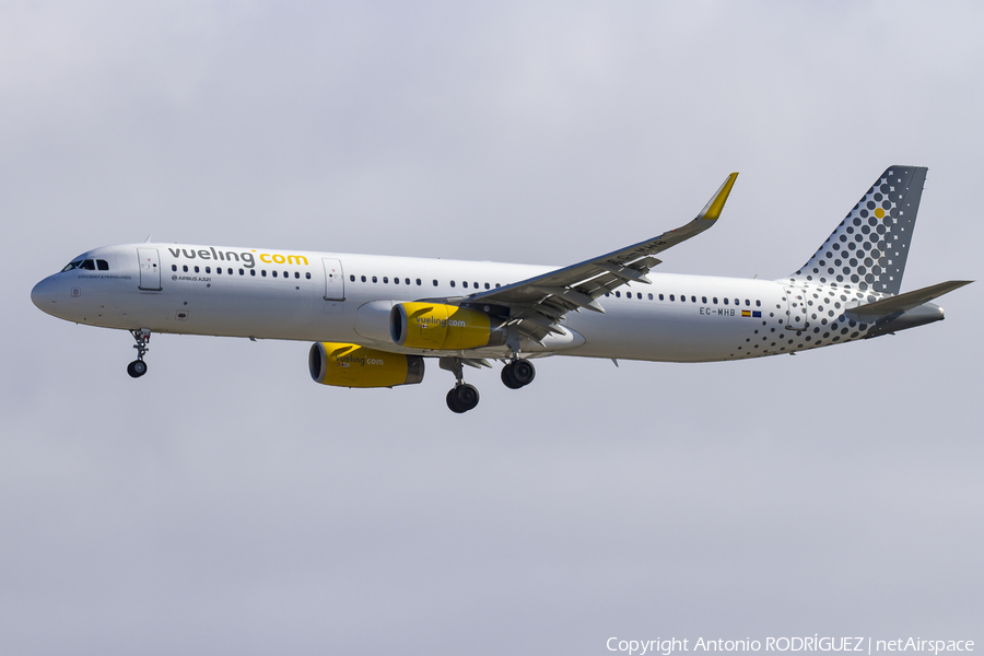 Vueling Airbus A321-231 (EC-MHB) | Photo 133580