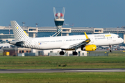 Vueling Airbus A321-231 (EC-MHB) at  Milan - Malpensa, Italy