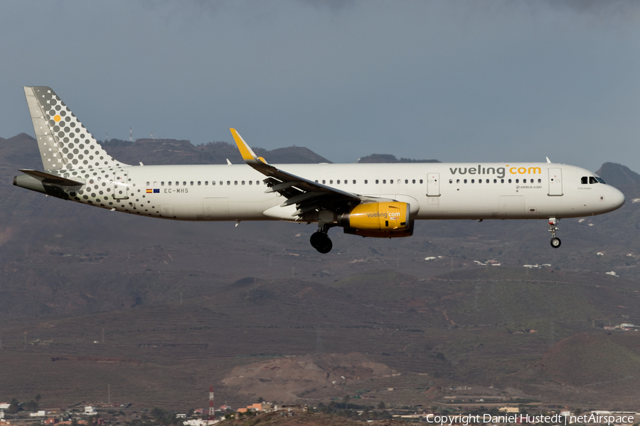 Vueling Airbus A321-231 (EC-MHS) | Photo 443710