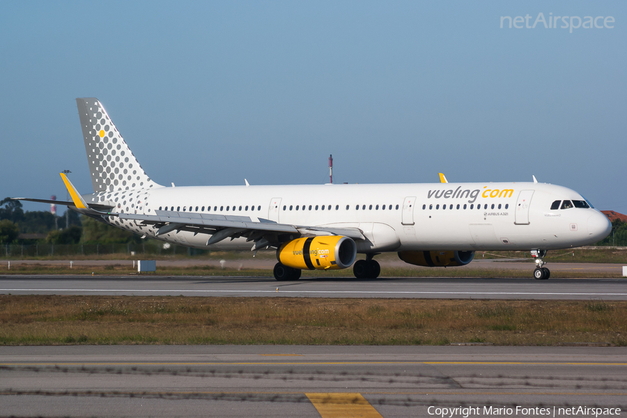 Vueling Airbus A321-231 (EC-MHS) | Photo 258087