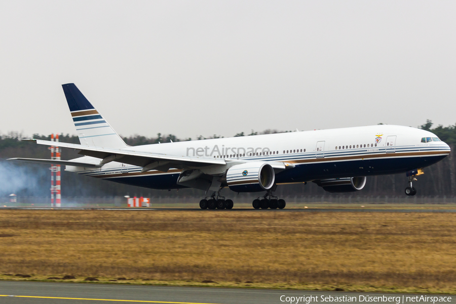 Privilege Style Boeing 777-28E(ER) (EC-MIA) | Photo 149849