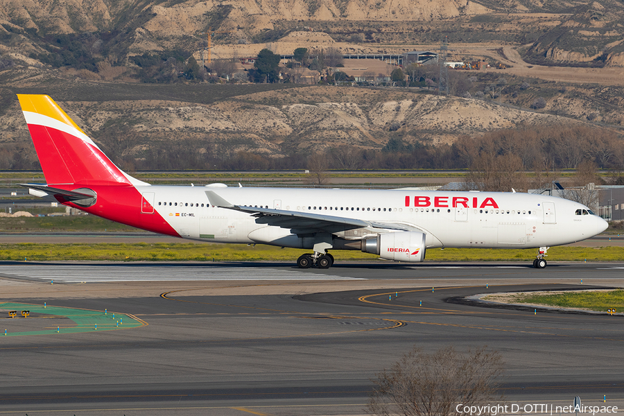 Iberia Airbus A330-202 (EC-MIL) | Photo 375048